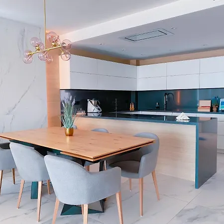 Exclusivo Atico De Lujo En La Playa - Holavivienda Inmobiliaria Apartamento