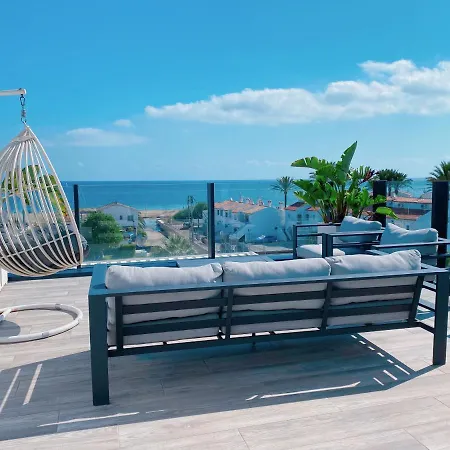Apartamento Exclusivo Atico De Lujo En La Playa - Holavivienda Inmobiliaria *